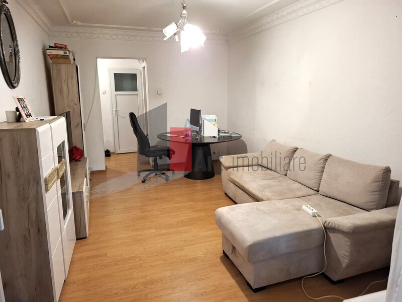 Titan, apartament 3 camere decomandat, bloc H, str. Rotunda, parter