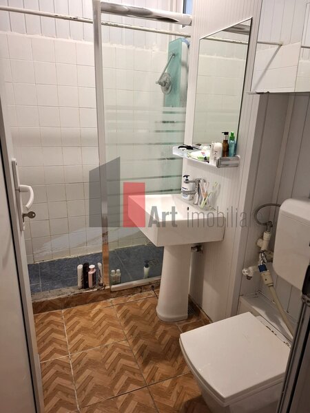 Titan, apartament 3 camere decomandat, bloc H, str. Rotunda, parter